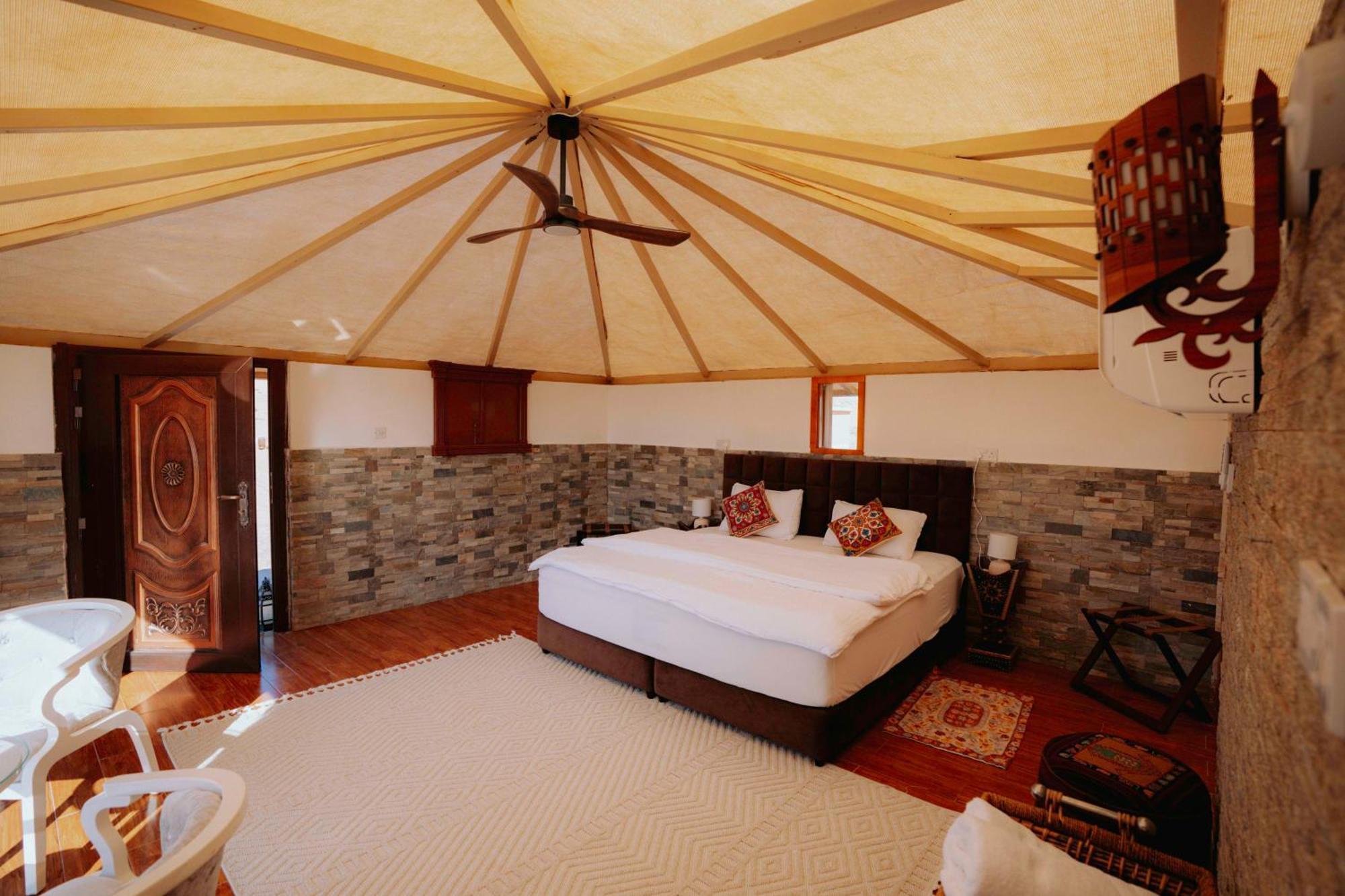 Safari Dunes Camp Ḩawīyah Exterior foto