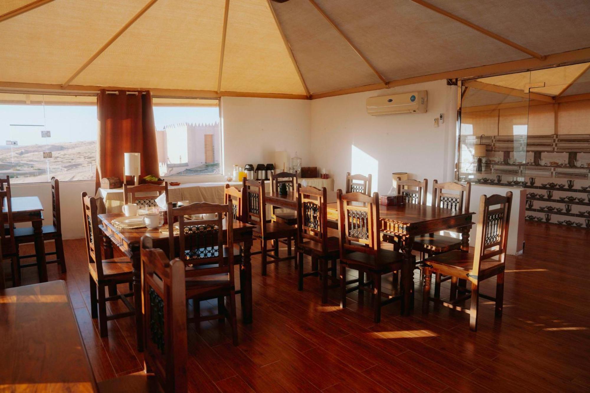 Safari Dunes Camp Ḩawīyah Exterior foto